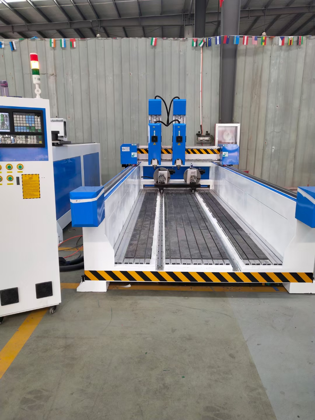 石材雕刻機(jī)在雕刻時(shí)發(fā)生錯(cuò)位該怎樣處理？