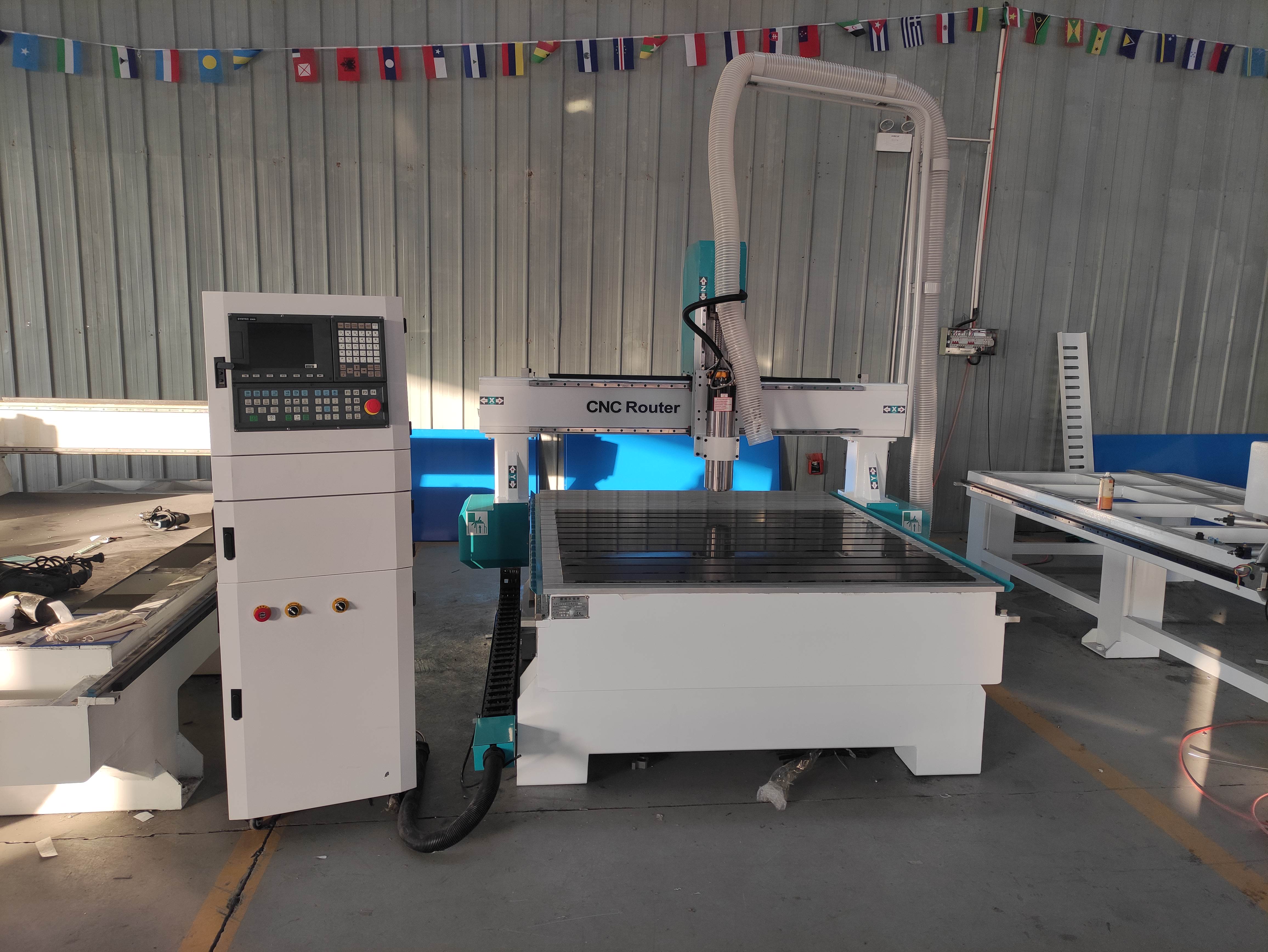 在選擇石材雕刻機(jī)的時(shí)候需要注意的地方有哪些？